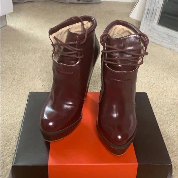 Fun Booties - Picture 1 of 4